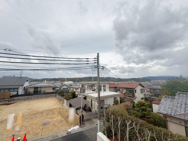 地下鉄「石田」駅まで徒歩１４分◆並列駐車２台可能◆水回り動線良好な４ＬＤＫ◆宇治市木幡御蔵山１期の展望|バルコニーからの眺望