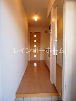 グランツ レジデンス・Tの玄関