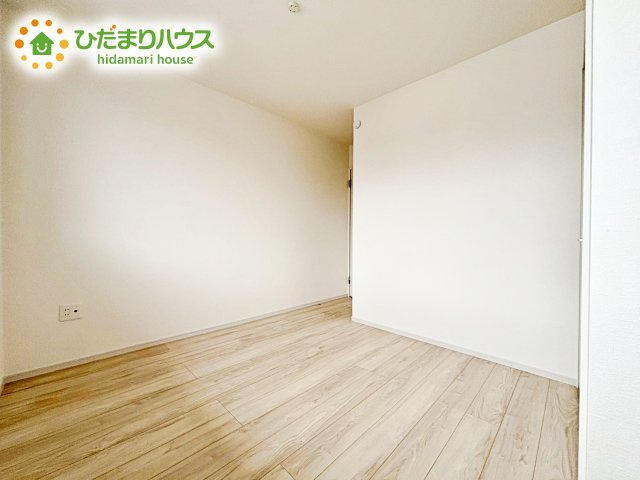 【洋室】 | 水戸市元吉田町5期　新築戸建　1号棟 | 夏場に心地良いひんやり感はフローリングならでは☆彡