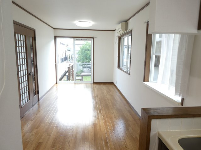 金子貸家（大沼）の居間・リビング