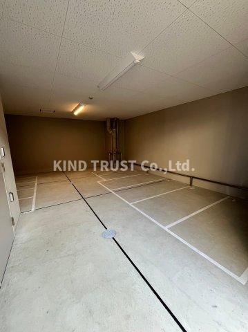 エスリードレジデンスグラン大阪福島ノースの駐車場|駐車場完備です