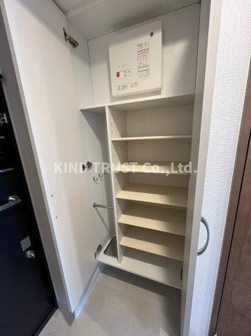 エスリードレジデンスグラン大阪福島ノースの収納|十分な収納スペースがあります