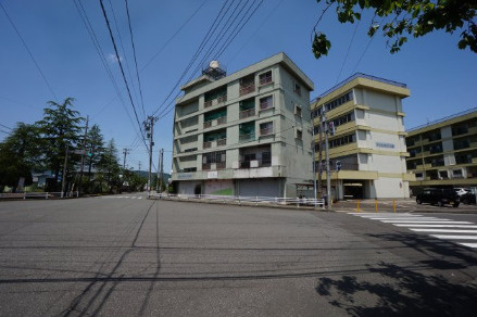 エターナルシティー公園　4号館