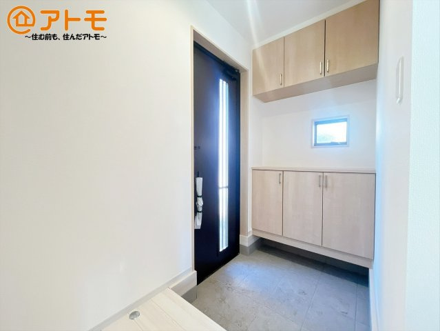 【玄関】 | 富士宮市大中里　新築戸建て　5号棟