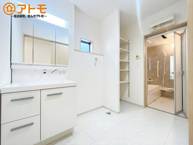 【独立洗面台】 | 富士宮市大中里　新築戸建て　5号棟