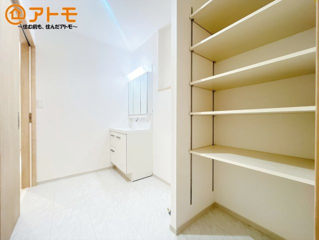【独立洗面台】 | 富士宮市大中里　新築戸建て　5号棟