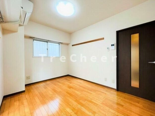 アーバンヒル本郷の居間・リビング