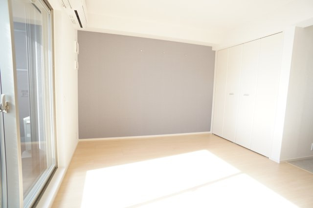 エクセル宝塚の居間・リビング