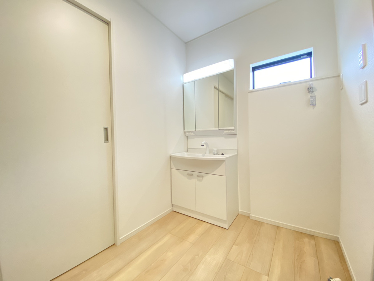 姫路市飾磨区堀川町第1/新築戸建の洗面所|同社施工例