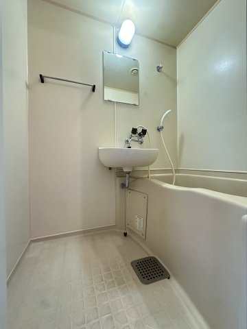 グランドハイツカワハラの浴室