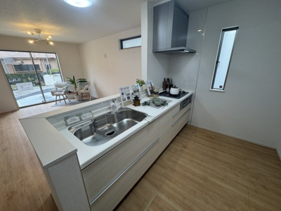 【キッチン】 | 南風原町照屋（全2棟）ラストB号棟 | ※同仕様写真です