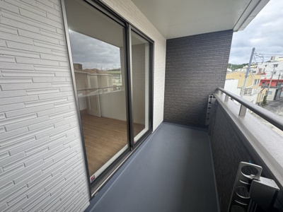 【バルコニー】 | 南風原町照屋（全2棟）ラストB号棟 | ※同仕様写真です