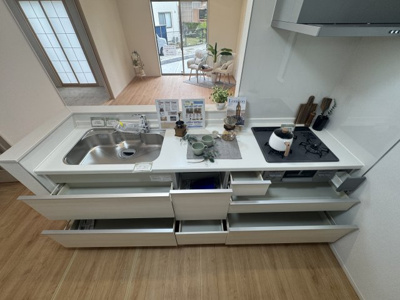 【キッチン】 | 南風原町照屋（全2棟）ラストB号棟 | ※同仕様写真です