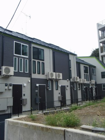 モダンアパートメント文京音羽の外観