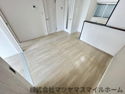 【居間・リビング】 | ウィンドヒル住道（旧シャトー光）