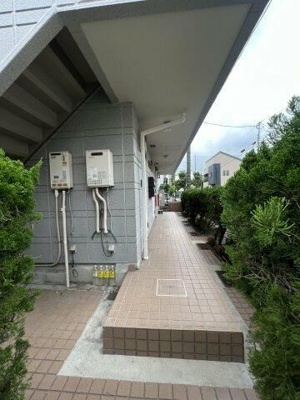 【エントランス】 | ヴェルデン花の木