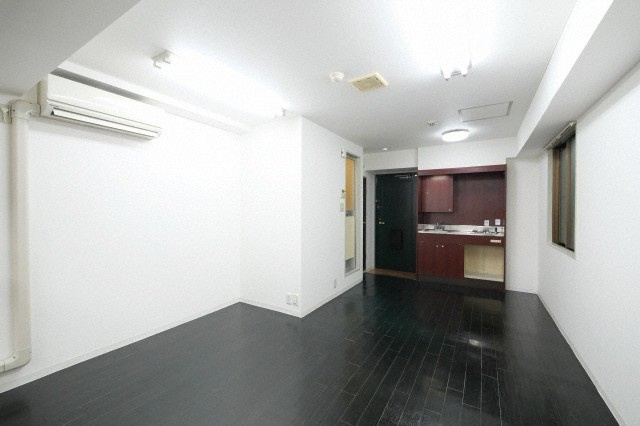 大阪市東成区中本１丁目の賃貸マンションの内装