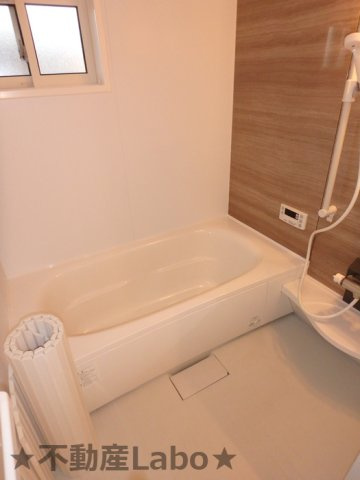 アヴニール優C の浴室