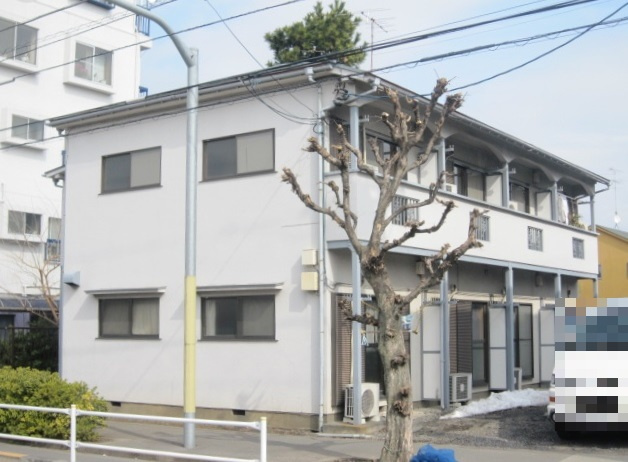 三鷹市井口１丁目のアパートの外観