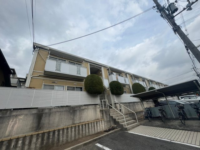 サンライズ曽根西ハイツの外観