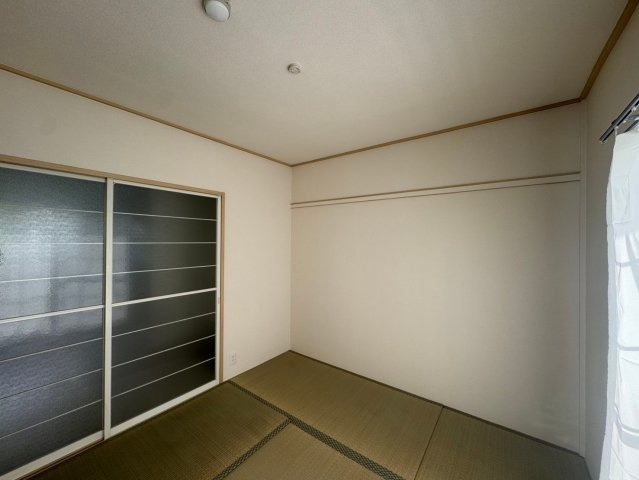 サンライズ曽根西ハイツの和室