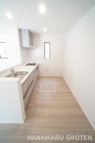 新築　千葉市中央区葛城のキッチン|＊当日ご案内可＊ご希望の物件まとめてご案内！弊社が掲載していない物件でもOK♪お気軽にご相談ください ♪お電話でのお問合わせがスムーズ♪