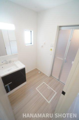 新築　千葉市中央区葛城の脱衣所|＊当日ご案内可＊ご希望の物件まとめてご案内！弊社が掲載していない物件でもOK♪お気軽にご相談ください ♪お電話でのお問合わせがスムーズ♪