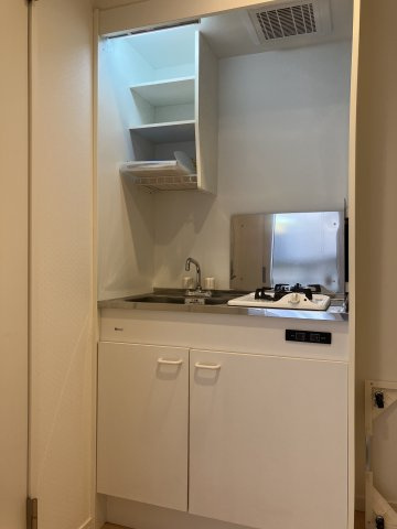 川崎市多摩区枡形３丁目のアパートのキッチン