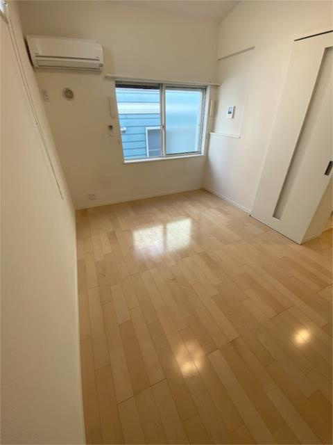 川崎市多摩区枡形３丁目のアパートの居間・リビング