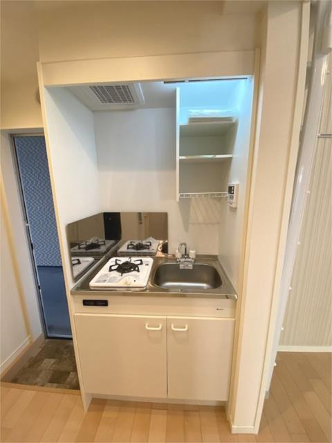 川崎市多摩区枡形３丁目のアパートのキッチン