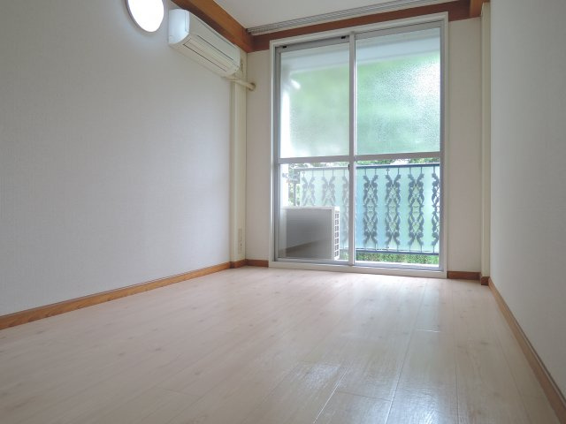 ステュディオYURIの玄関