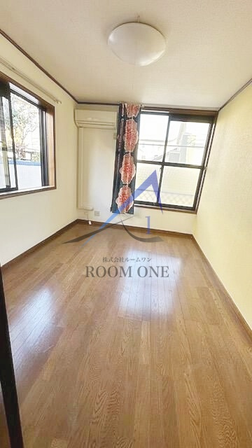 宇田川アパートの居間・リビング|洋室のお部屋です。