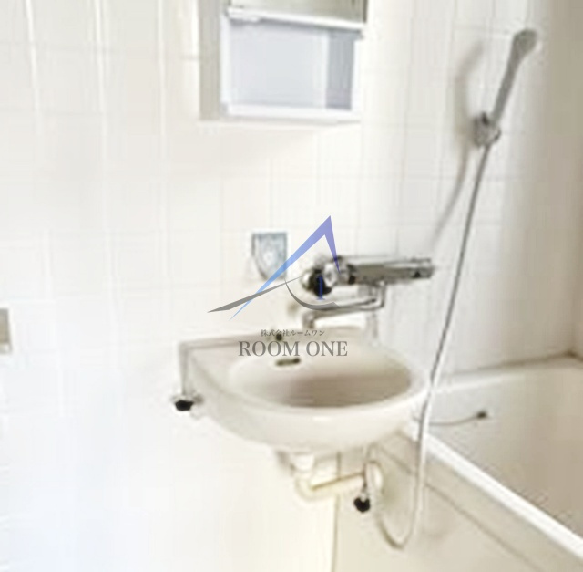 宇田川アパートの洗面所|洗面台です。