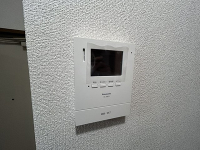 【セキュリティ】 | コーポライズヒルB | TVモニター付きインターホン