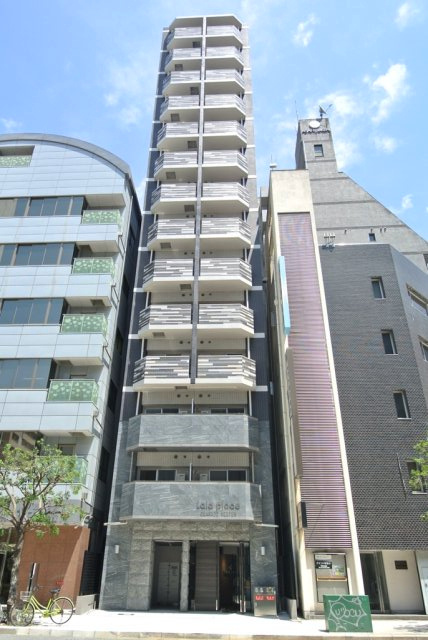 ララプレイス大阪城ヴェステンの外観