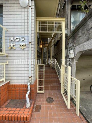 ハウス大幸のエントランス