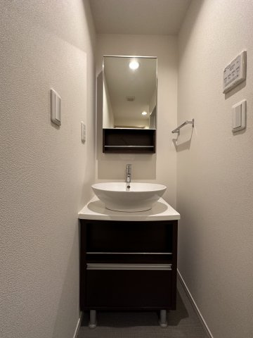 川崎市多摩区生田６丁目のアパートの洗面所