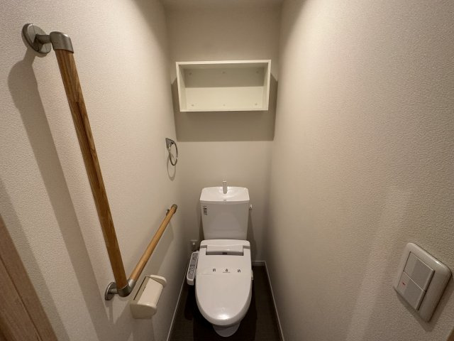 川崎市多摩区生田６丁目のアパートのトイレ