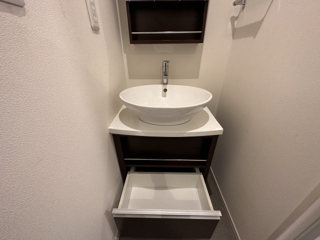 川崎市多摩区生田６丁目のアパートの洗面所