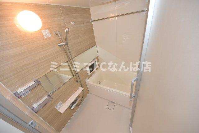 プレジオ難波アジアンの浴室