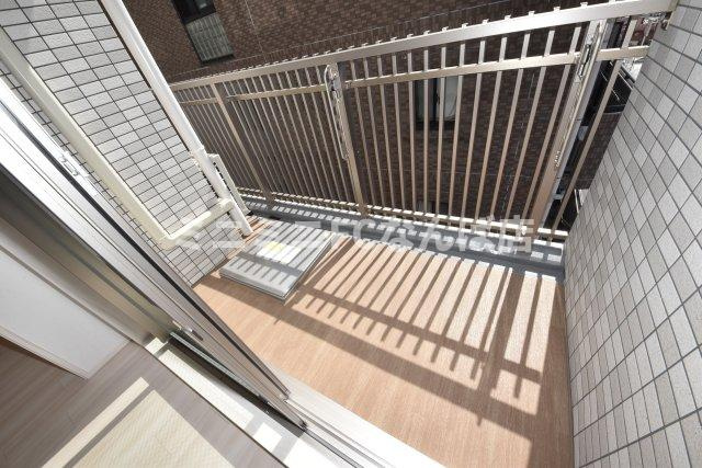 プレジオ難波アジアンのバルコニー