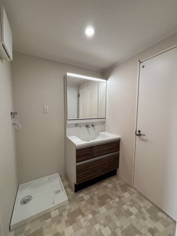 ピュアランド燕沢東の洗面所