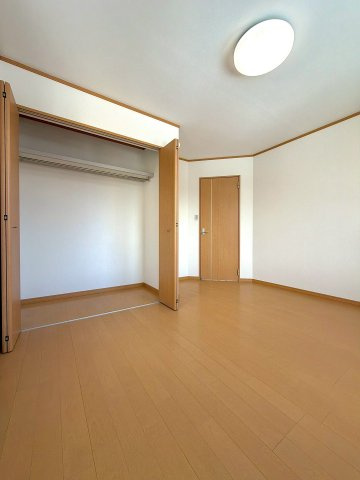 新琴似12条15丁目　の洋室