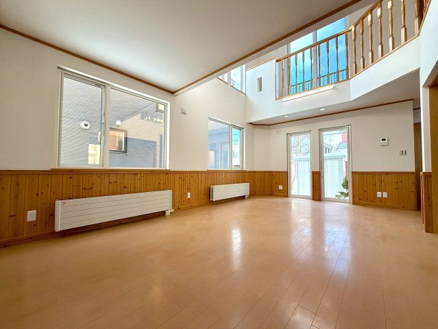 新琴似12条15丁目　の居間・リビング