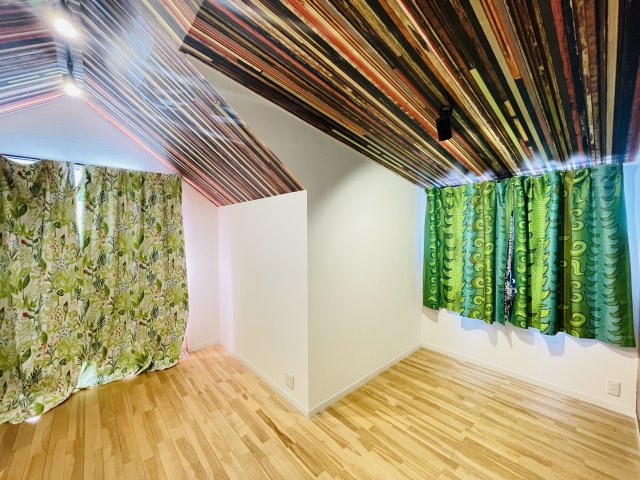 【洋室】 | 深谷市田谷　中古戸建 | 3階