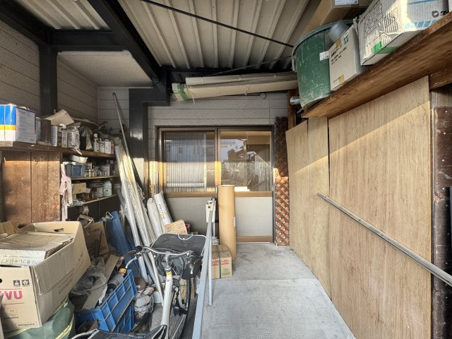オカベAPの玄関