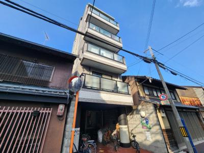 AREA DEUX（エリアドゥ）