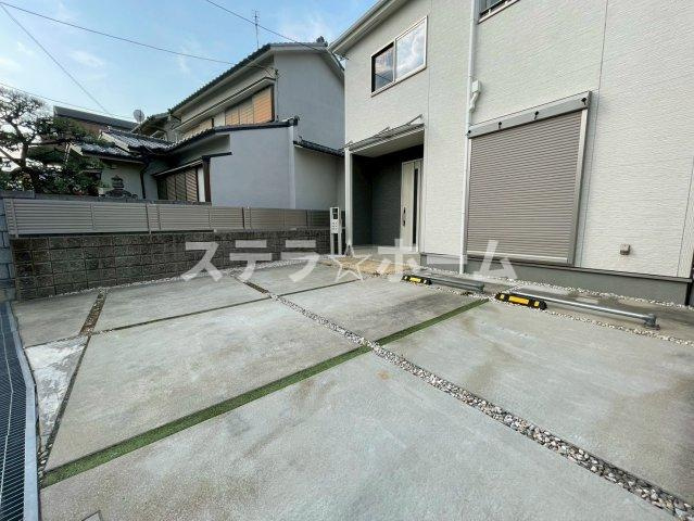 中茶屋1 中古戸建の駐車場|駐車場の用意があります