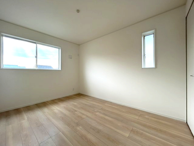 新築戸建　長野市稲里町中央1丁目　全4棟の洋室