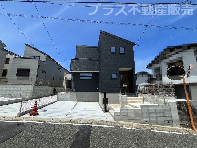 【外観】 | 福岡市西区拾六町4丁目　2号棟（全3棟）【仲介手数料無料・0円】 | 現地写真。同じ物件を見るなら、プラス不動産販売にお任せ下さい。